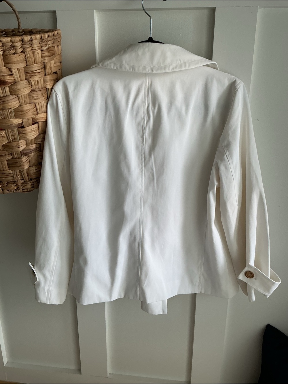 Ralph Lauren White Double-Breasted Peacoat with Brown Buttons - Picture 4 of 4